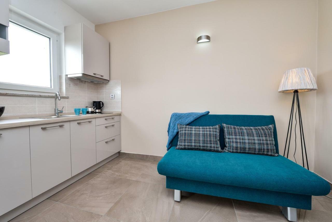 Apartments Feel Good Sukošan Esterno foto