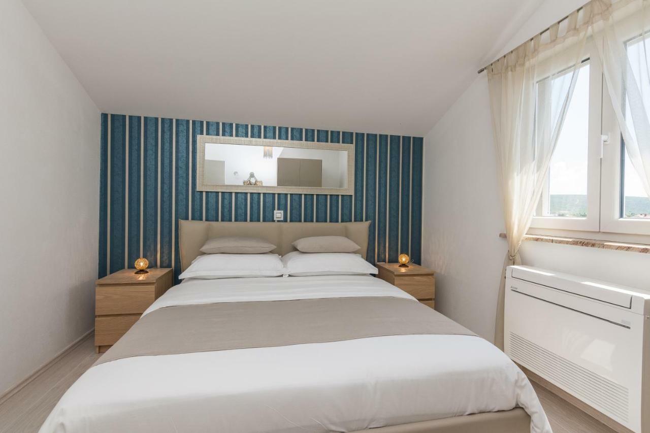 Apartments Feel Good Sukošan Esterno foto